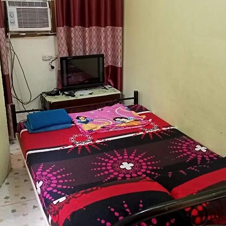 Belen Favila Transient Rooms Near Airport Terminal 3 Manille Extérieur photo
